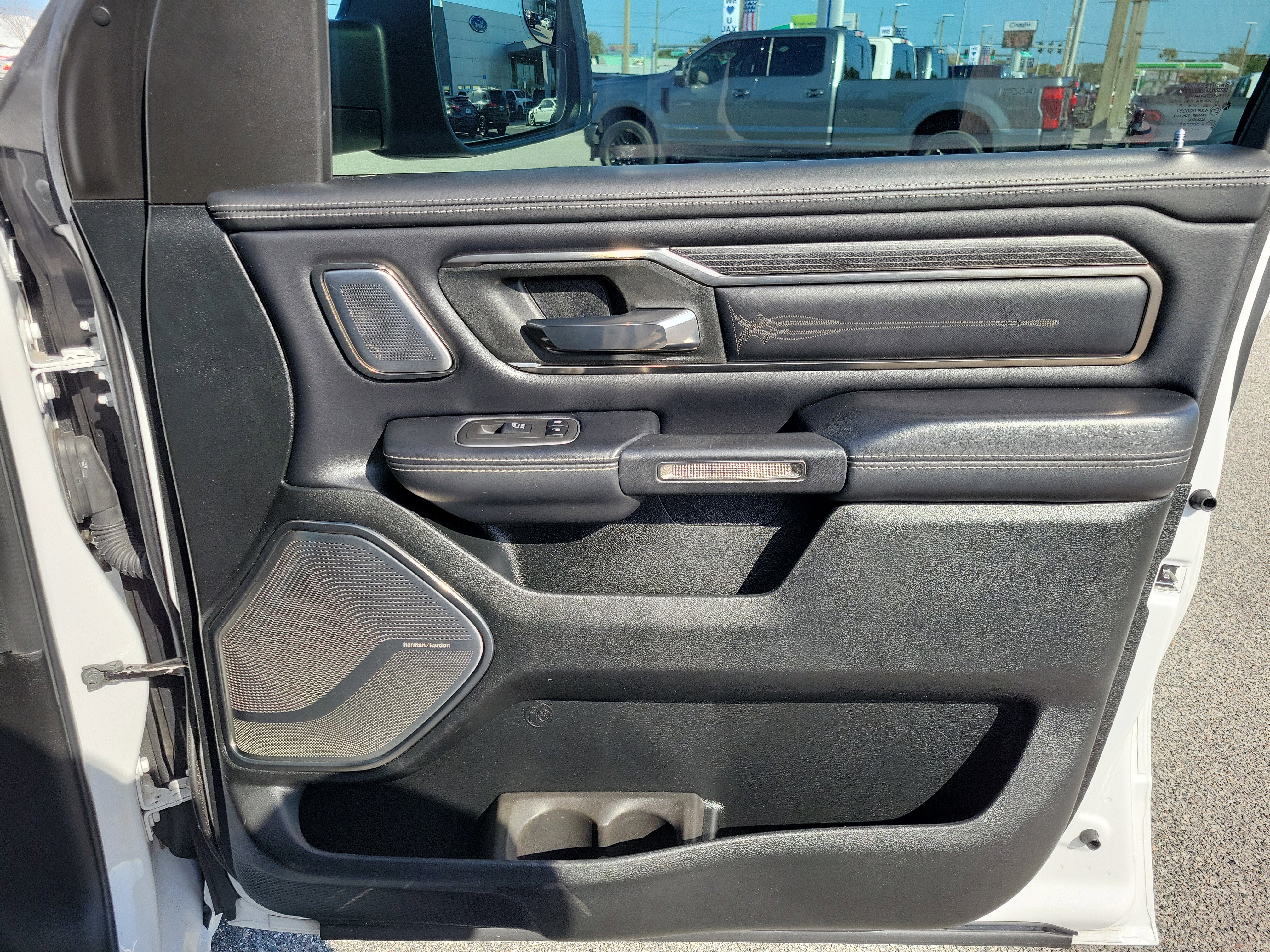 Used 2021 RAM 1500 Limited w/ Night Edition image 29