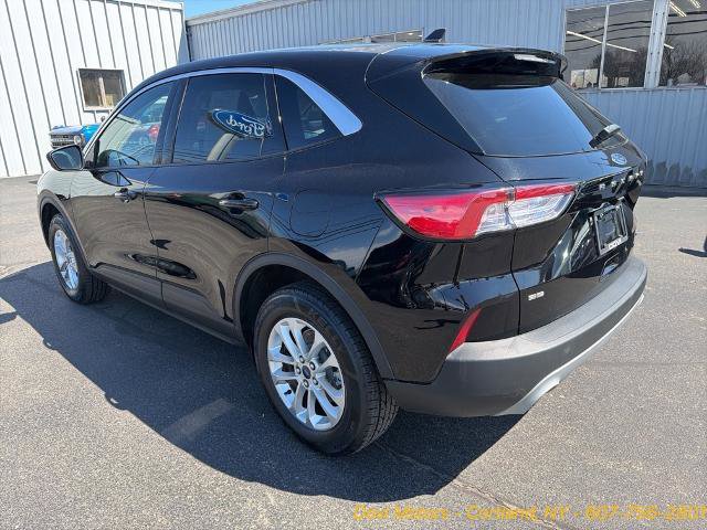 Certified 2022 Ford Escape SE w/ Convenience Package AWD/4WD image 5