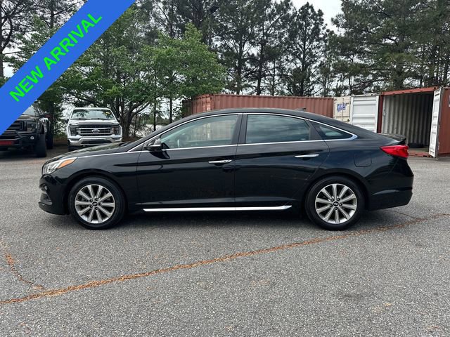 Used 2017 Hyundai Sonata Limited w/ Tech Package 03 FWD image 2