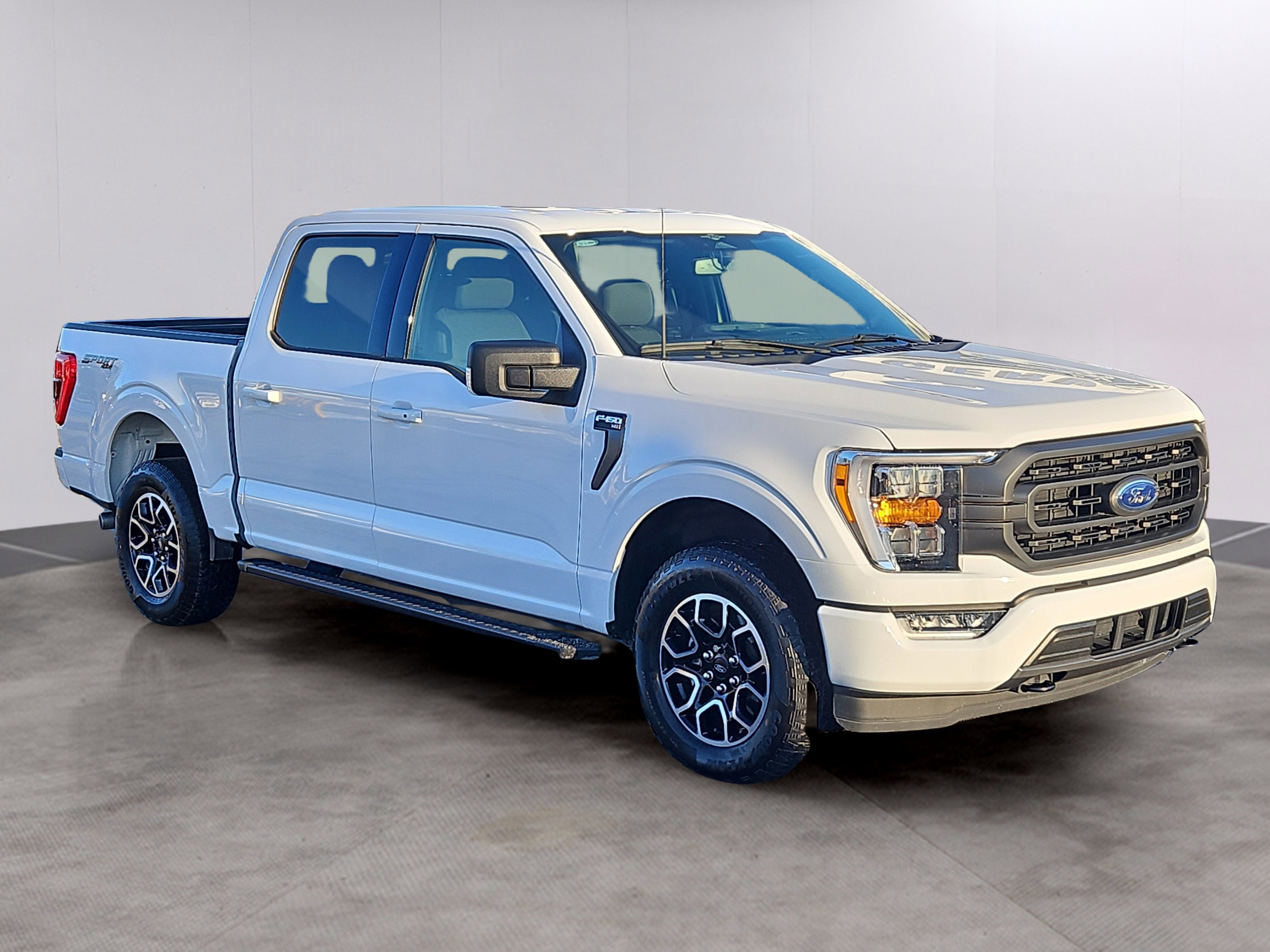 Certified 2023 Ford F150 XLT w/ Equipment Group 302A High image 5