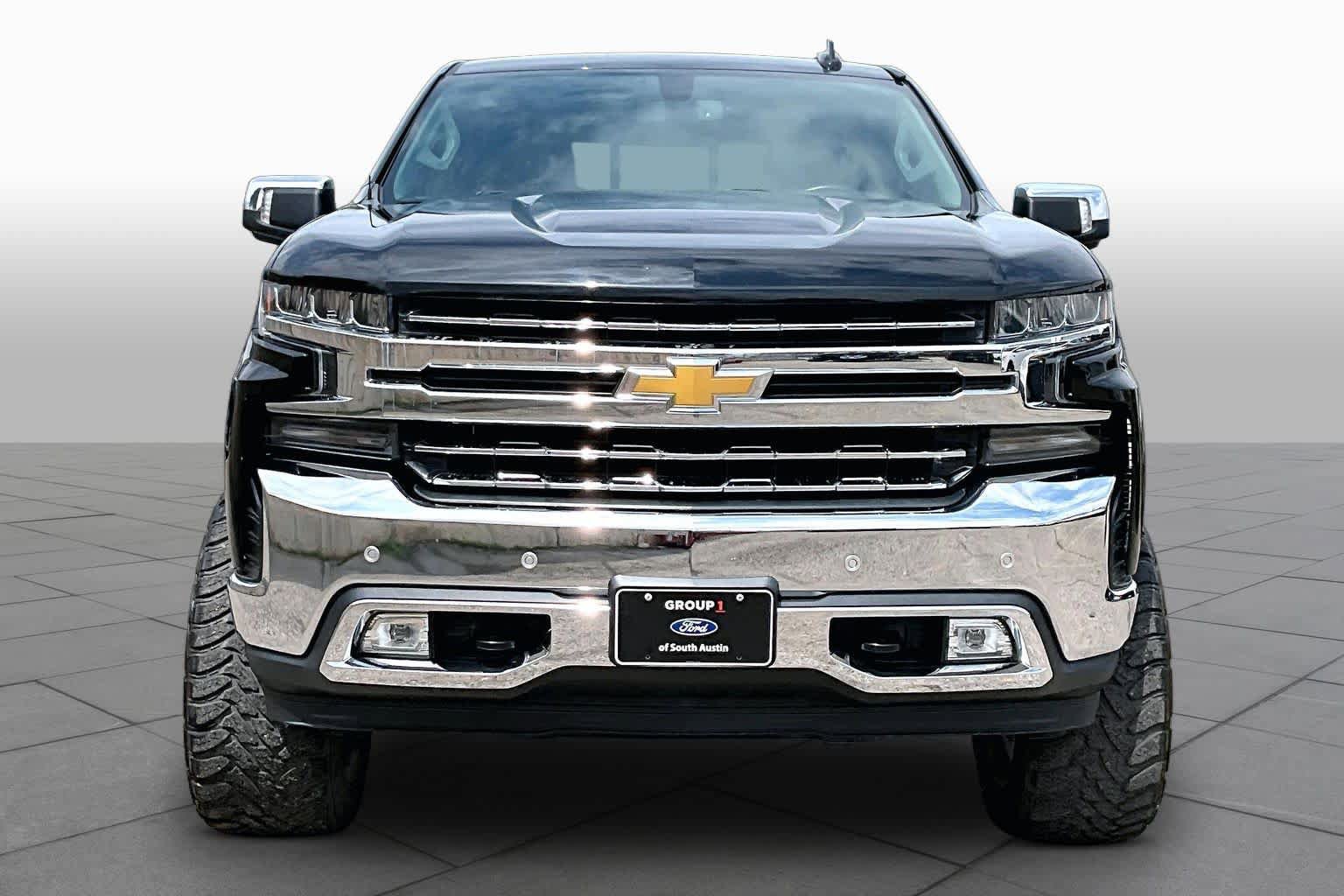 Used 2020 Chevrolet Silverado 1500 LTZ w/ LTZ Plus Package AWD/4WD image 4