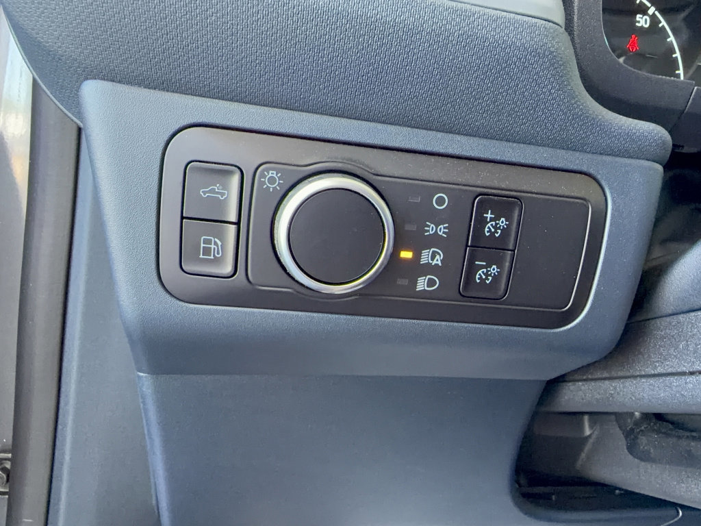 Certified 2023 Ford Maverick XL FWD image 25