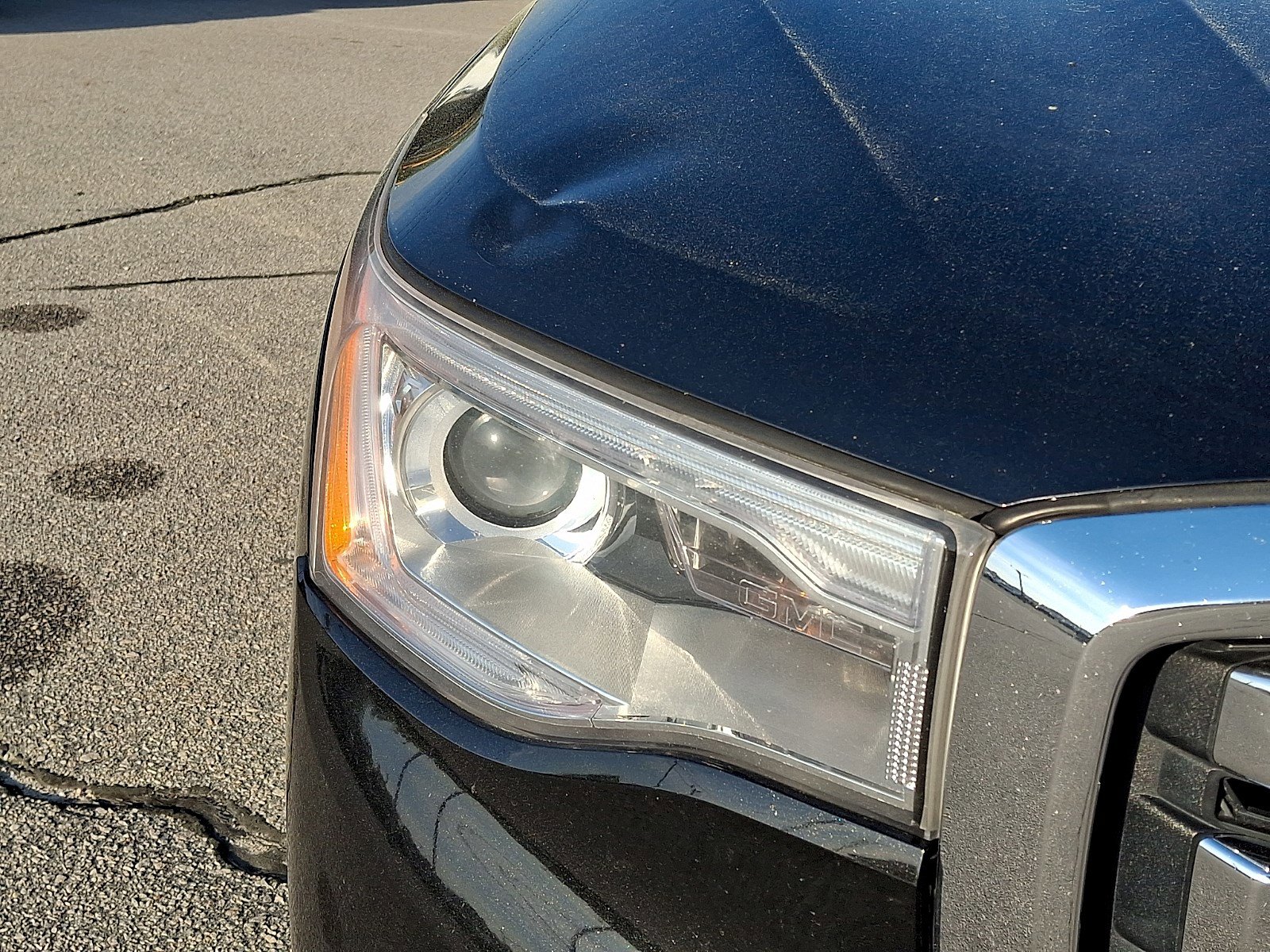 Used 2019 GMC Acadia SLT image 8