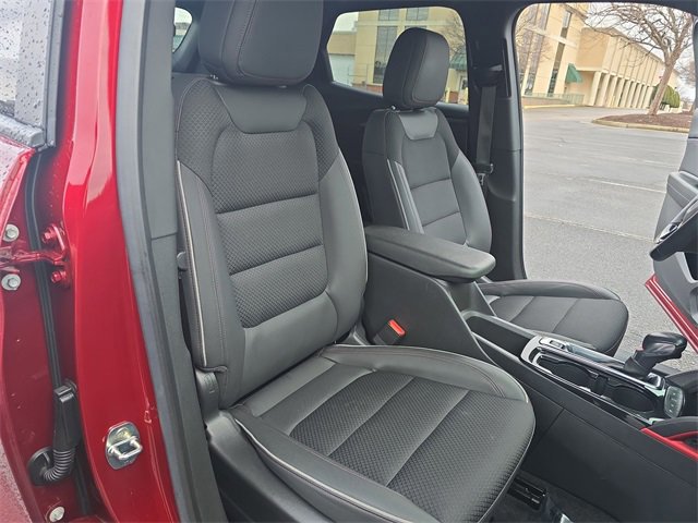 Used 2023 Chevrolet TrailBlazer RS image 23