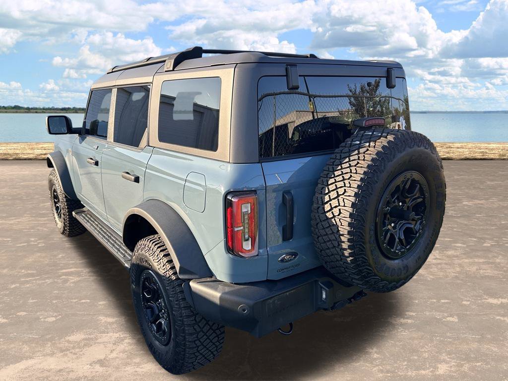 Certified 2022 Ford Bronco Wildtrak AWD/4WD image 8
