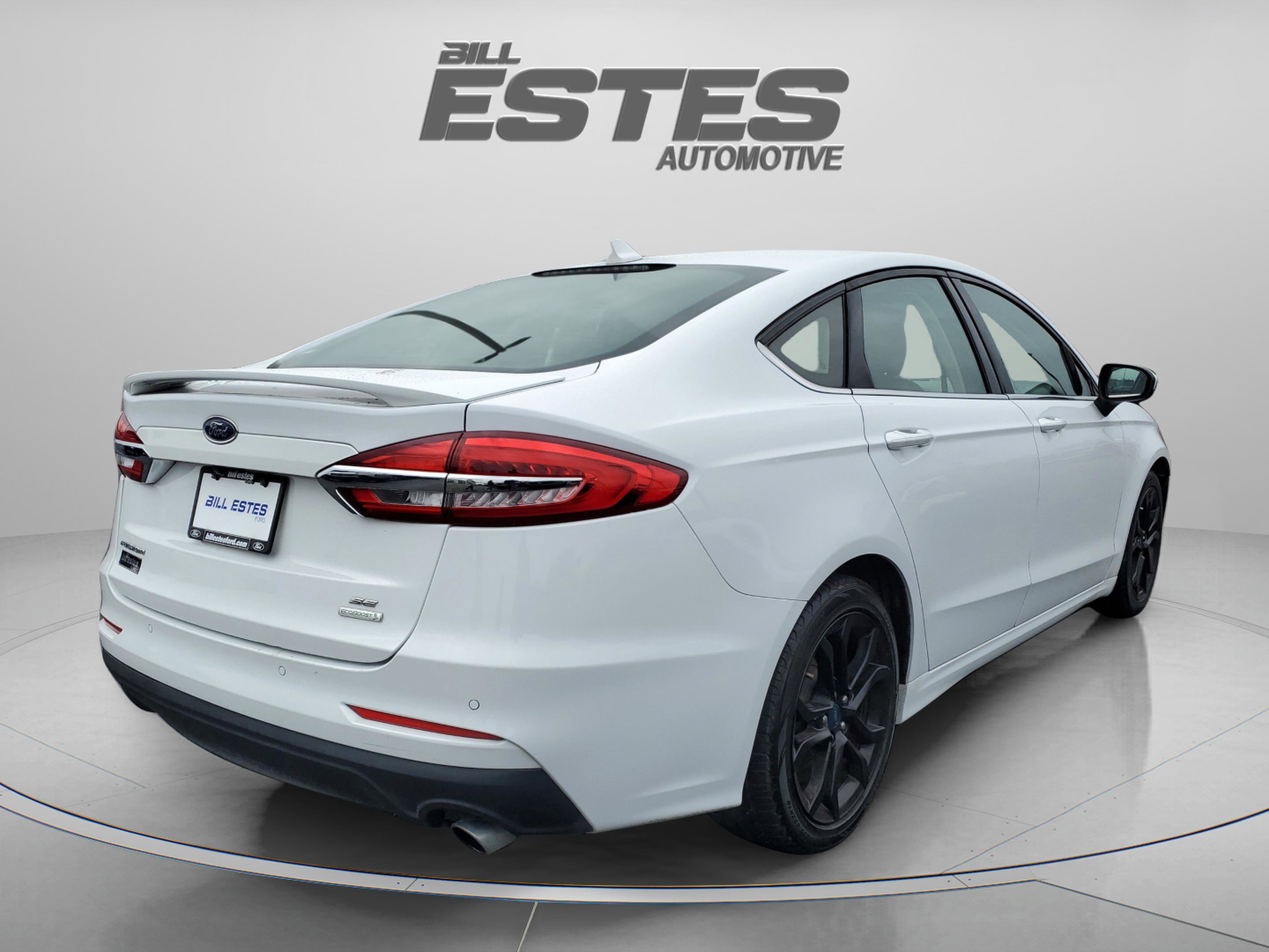 Certified 2019 Ford Fusion SE w/ Equipment Group 151A image 3