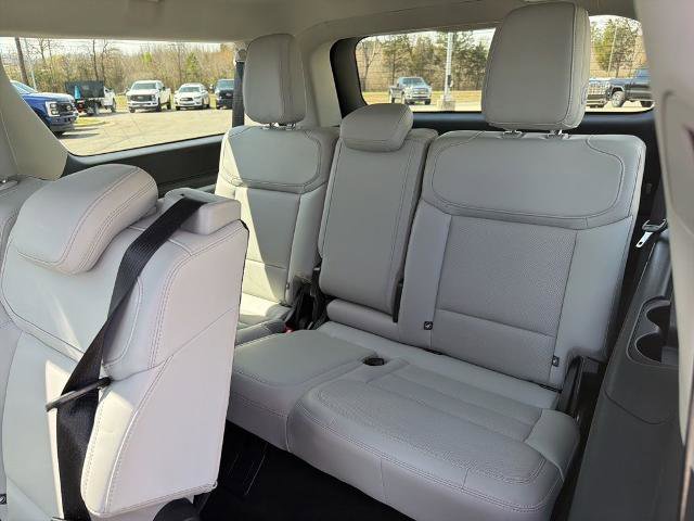 Certified 2025 Ford Expedition Max Platinum AWD/4WD image 17