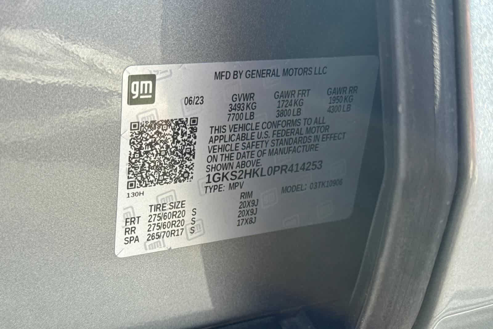 Used 2023 GMC Yukon XL AT4 w/ AT4 Premium Plus Package AWD/4WD image 31