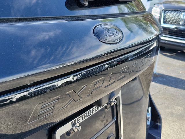 Certified 2020 Ford Explorer ST w/ ST Street Pack AWD/4WD image 5