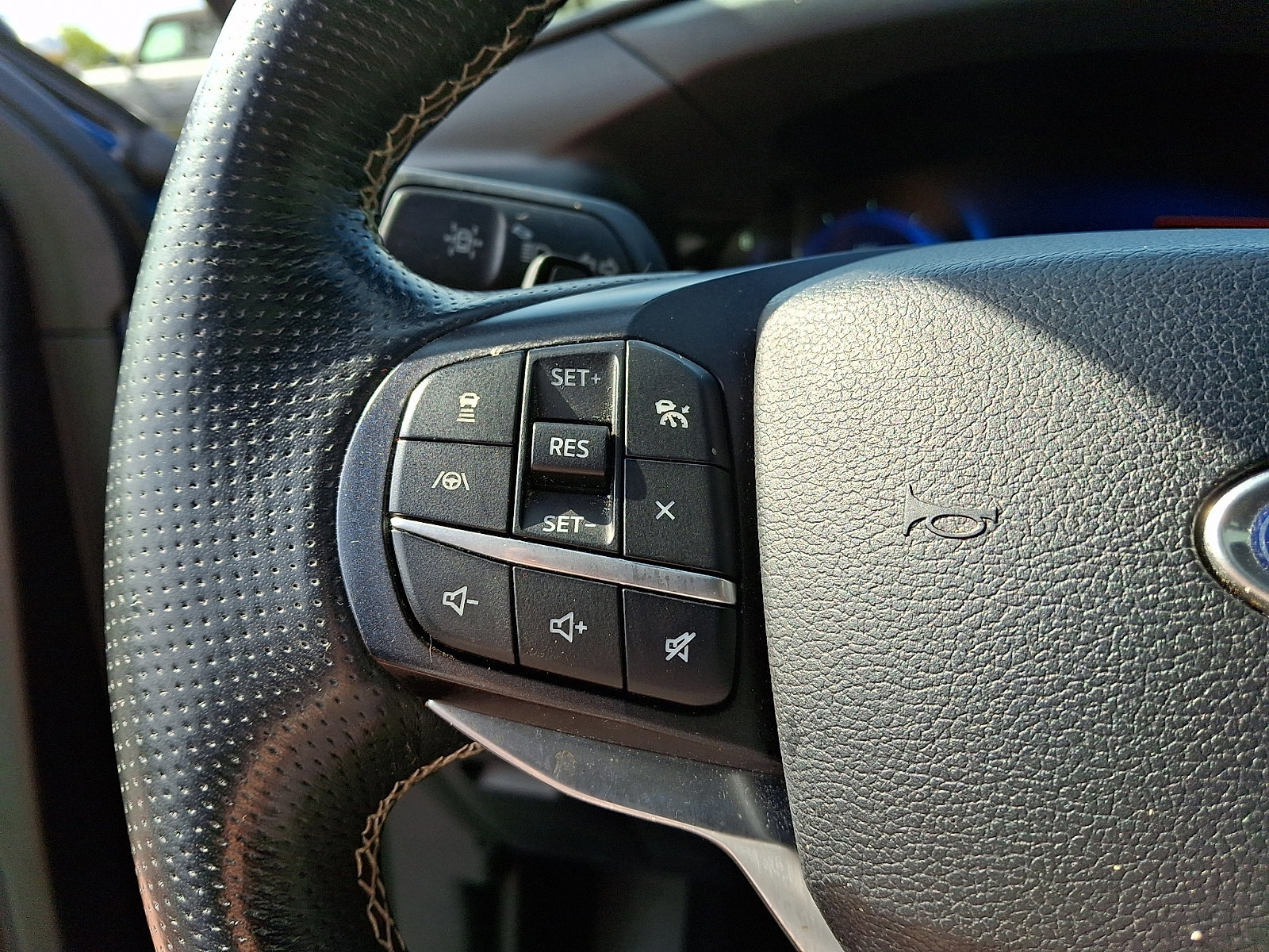 Certified 2020 Ford Explorer ST AWD/4WD image 24