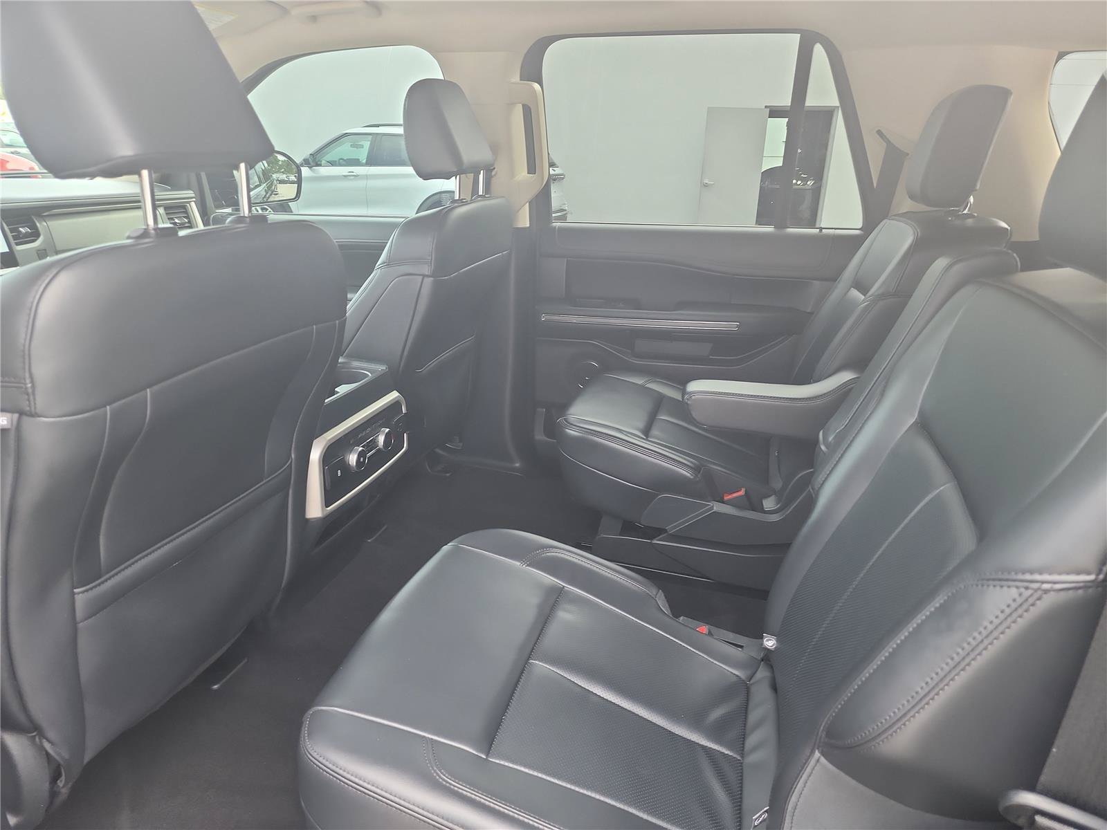 Certified 2023 Ford Expedition Max XLT RWD image 19