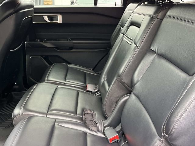 Certified 2020 Ford Explorer XLT w/ Equipment Group 202A RWD image 25