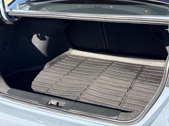 Used 2025 Nissan Sentra SV image 28