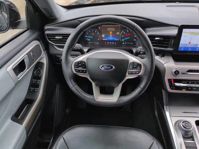 Certified 2023 Ford Explorer XLT w/ Equipment Group 202A image 17