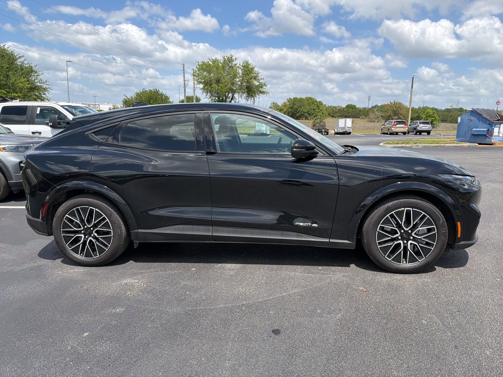 Certified 2025 Ford Mustang Mach-E Premium AWD/4WD image 16