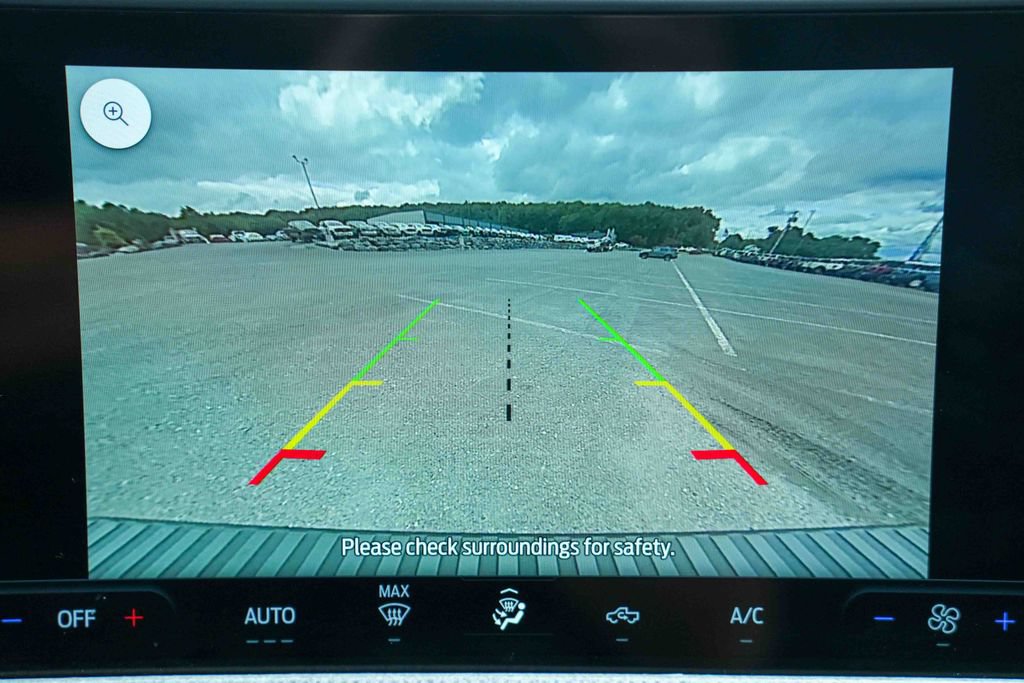 Certified 2025 Ford Maverick XLT w/ Equipment Group 302A AWD/4WD image 36