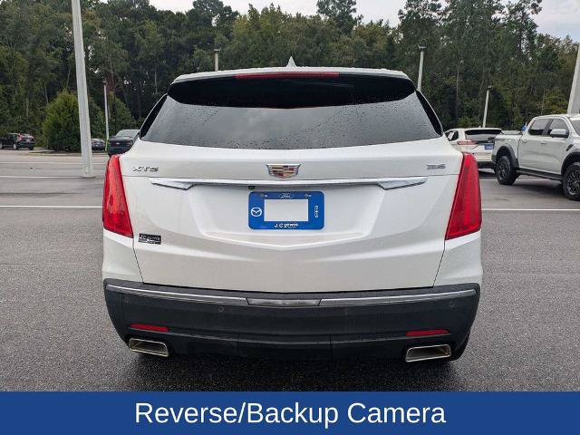 Used 2017 Cadillac XT5 Luxury w/ Driver Awareness Package FWD image 5