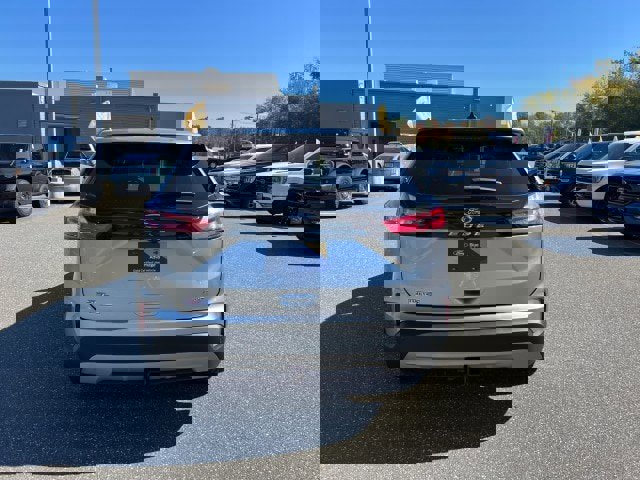 Certified 2022 Ford Edge SEL w/ Convenience Package image 3