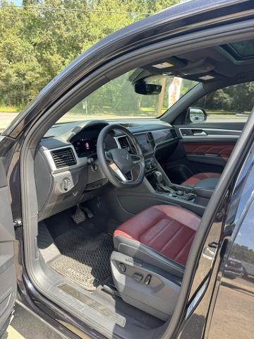 Used 2021 Volkswagen Atlas Cross Sport SEL Premium AWD/4WD image 8