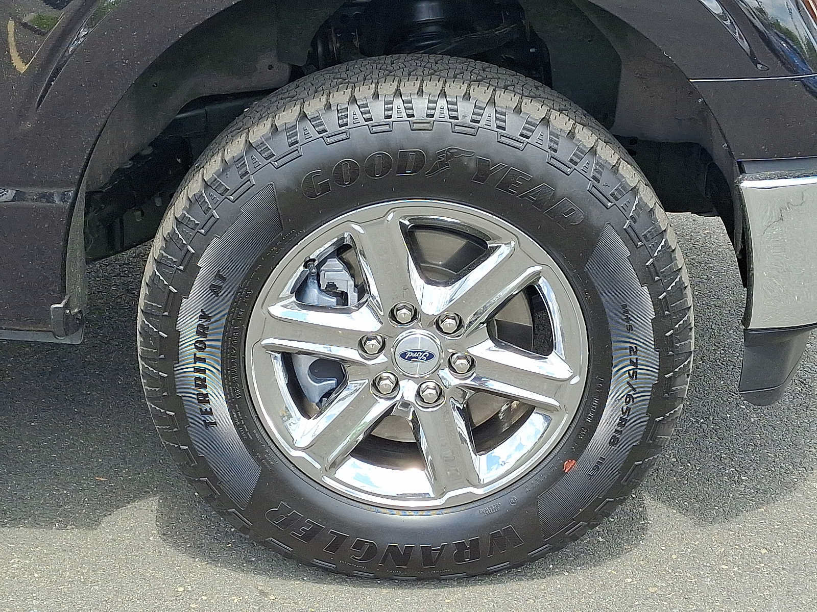 Certified 2025 Ford F150 XLT w/ Equipment Group 301A Standard AWD/4WD image 9