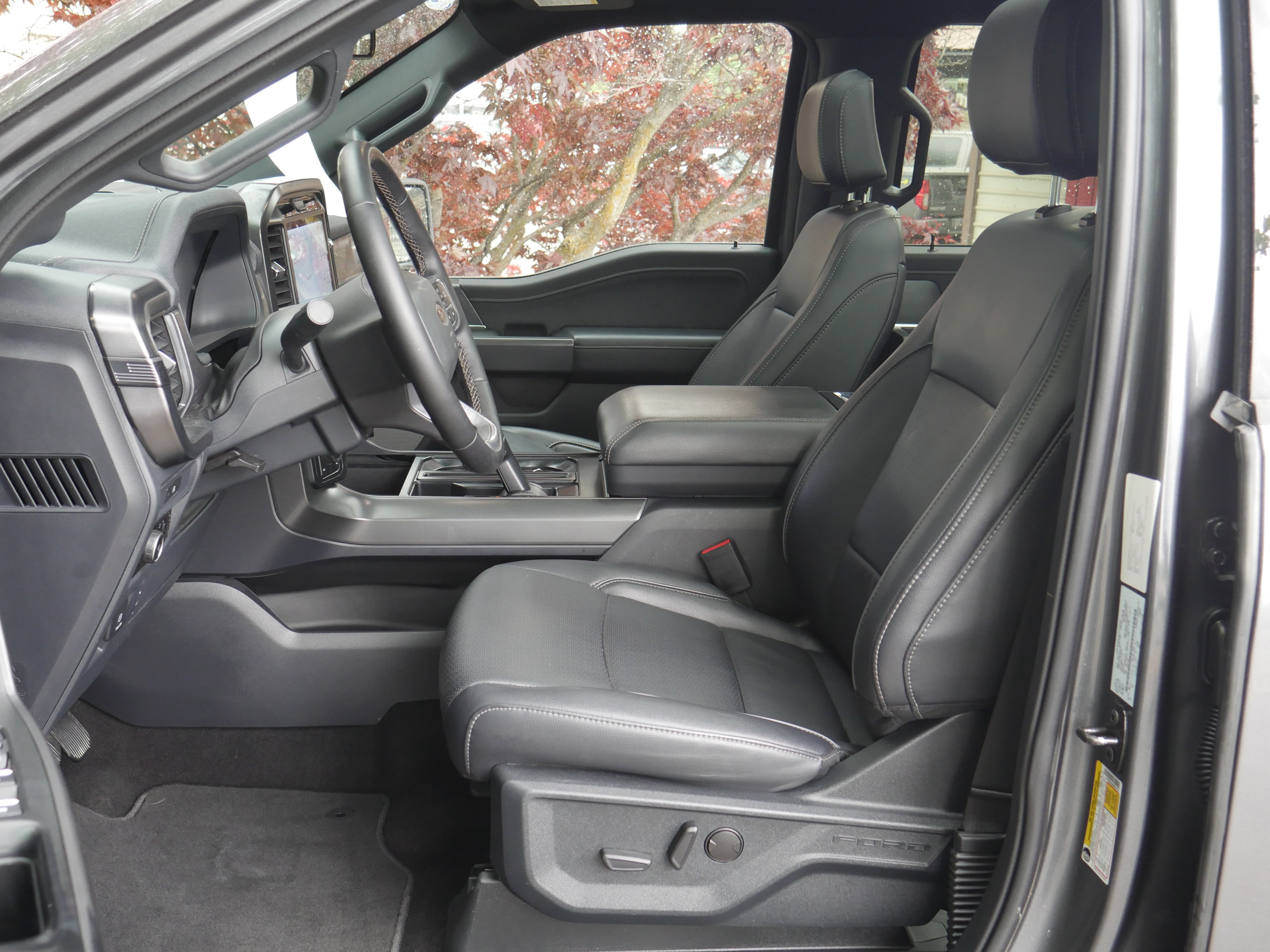 Certified 2025 Ford F150 Lariat AWD/4WD image 3