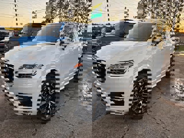Used 2019 Volvo XC90 T6 Momentum w/ Advanced Package image 1