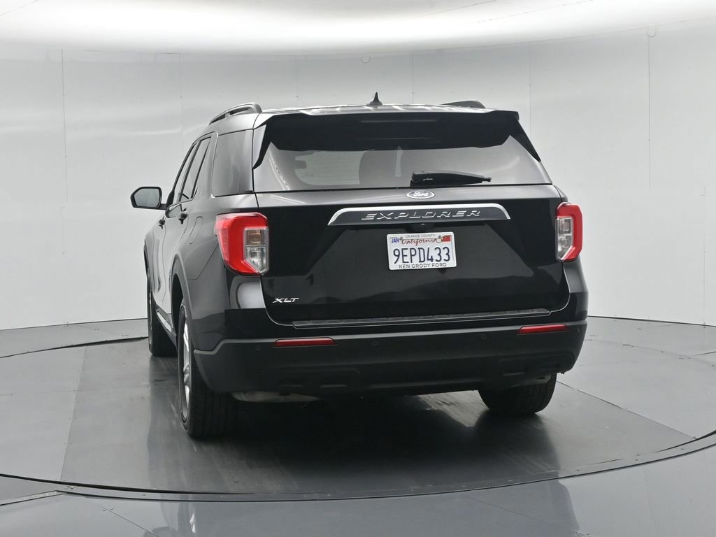 Certified 2022 Ford Explorer XLT image 24