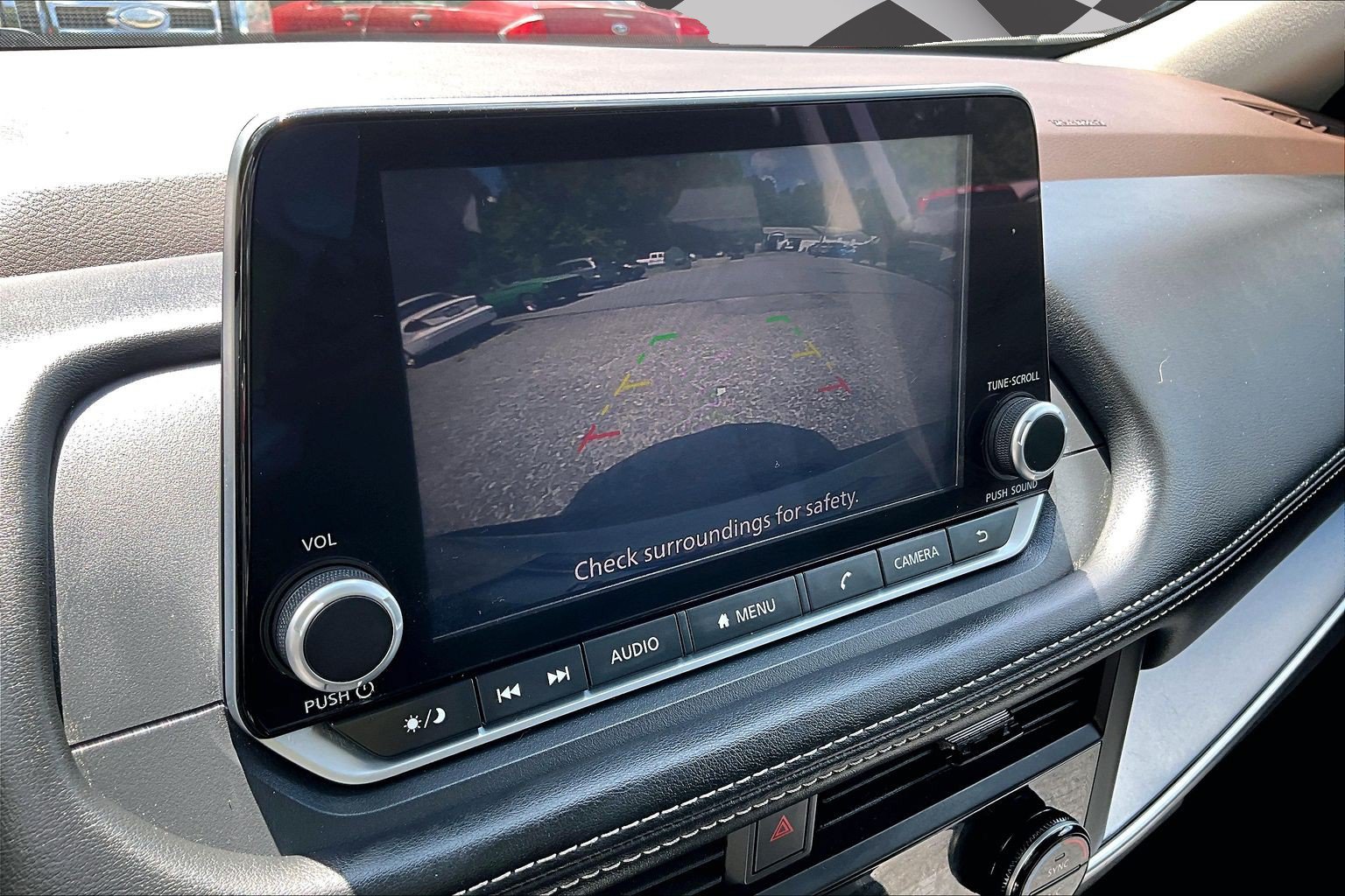 Used 2023 Nissan Rogue SV FWD image 23