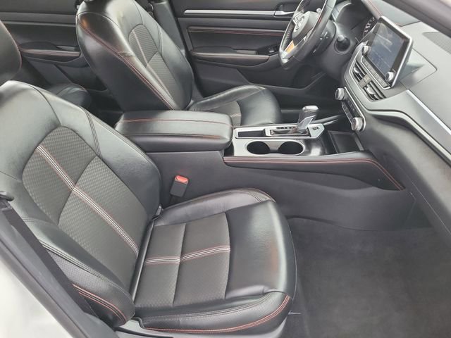 Used 2023 Nissan Altima 2.5 SR FWD image 25