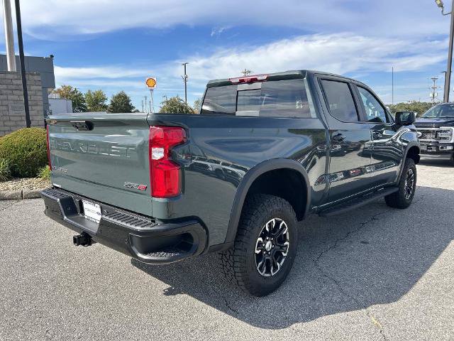 Used 2025 Chevrolet Silverado 1500 ZR2 w/ Technology Package AWD/4WD image 4