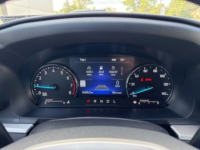 Certified 2022 Ford Explorer XLT w/ Equipment Group 202A image 34