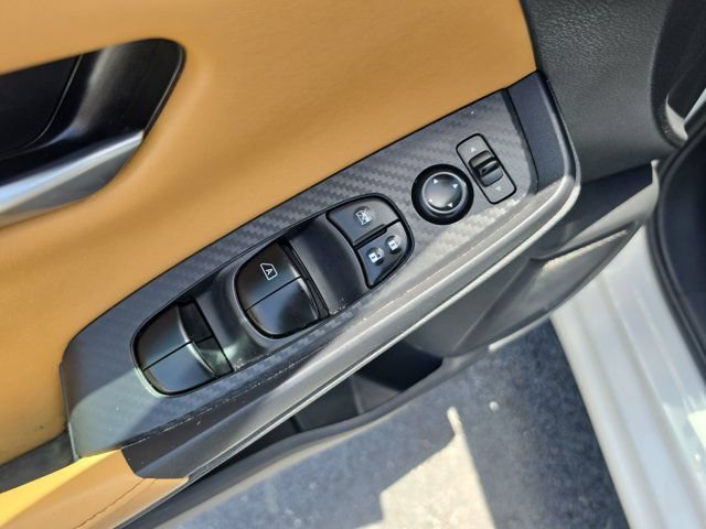 Used 2023 Nissan Sentra SV w/ SV Premium Package FWD image 18