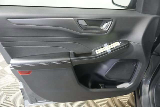 Certified 2024 Ford Escape Active image 27