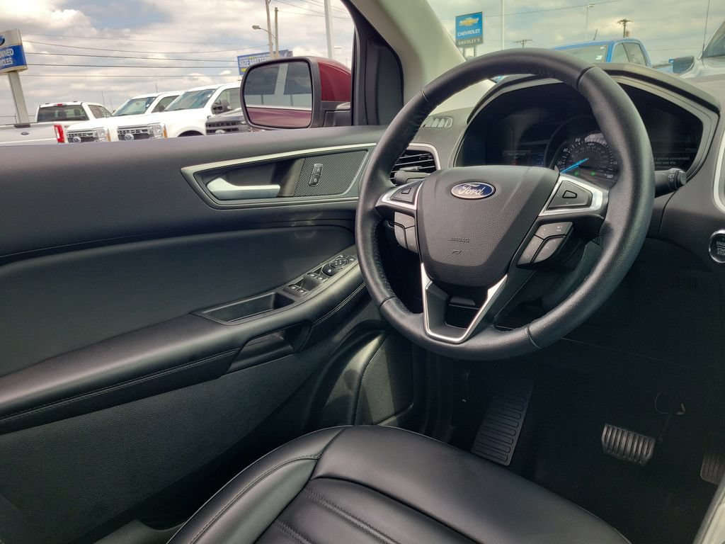 Certified 2023 Ford Edge SEL w/ Convenience Package AWD/4WD image 13