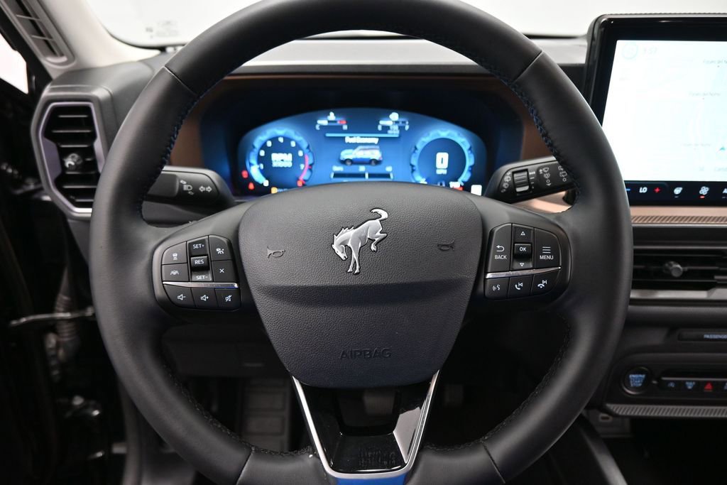 Certified 2025 Ford Bronco Sport Outer Banks w/ Outer Banks Tech Package+ AWD/4WD image 18