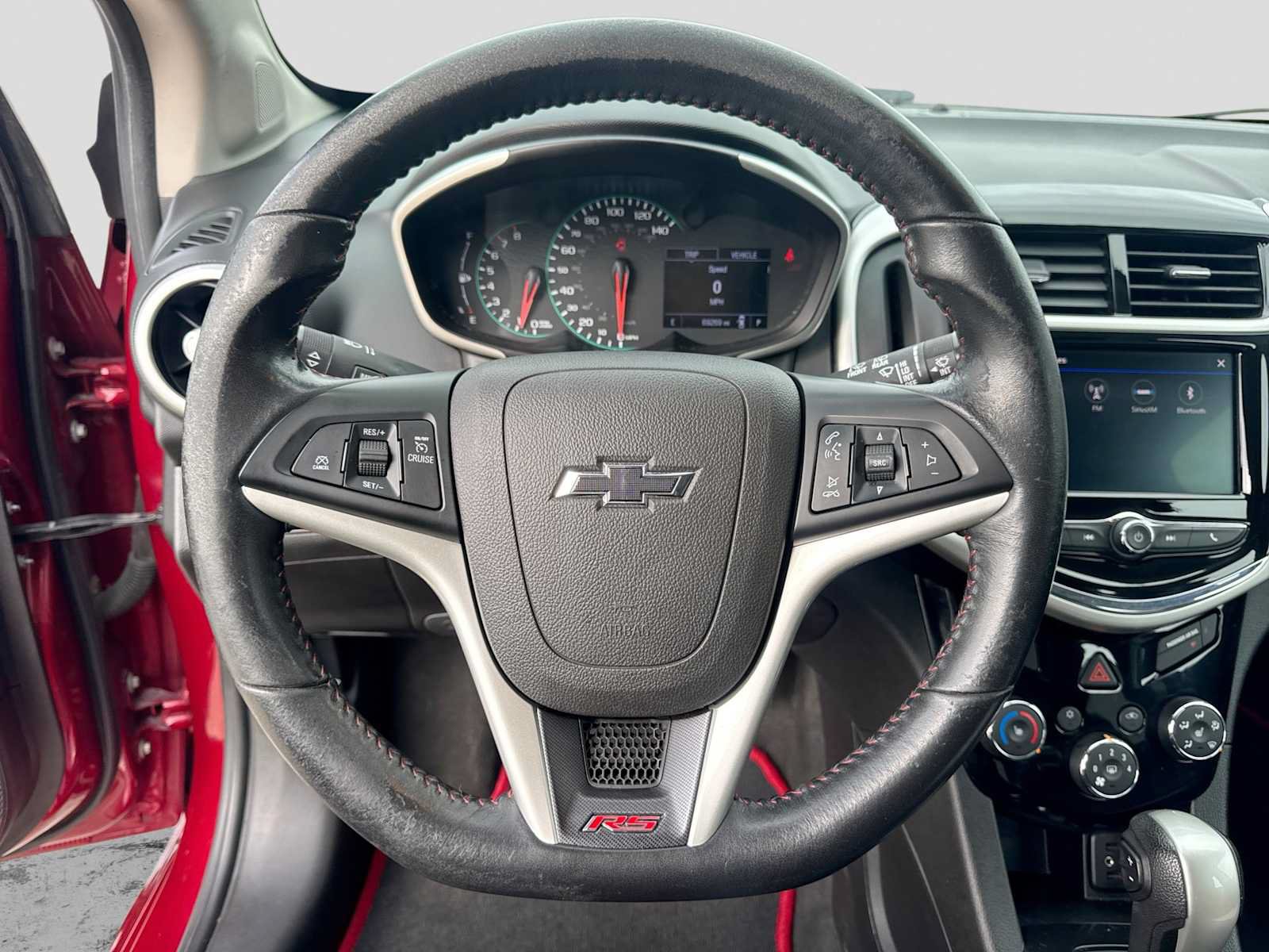 Used 2020 Chevrolet Sonic LT w/ Convenience Package FWD image 22