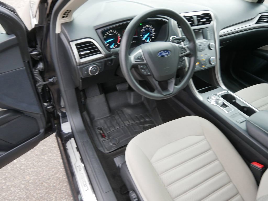Certified 2019 Ford Fusion S FWD image 10
