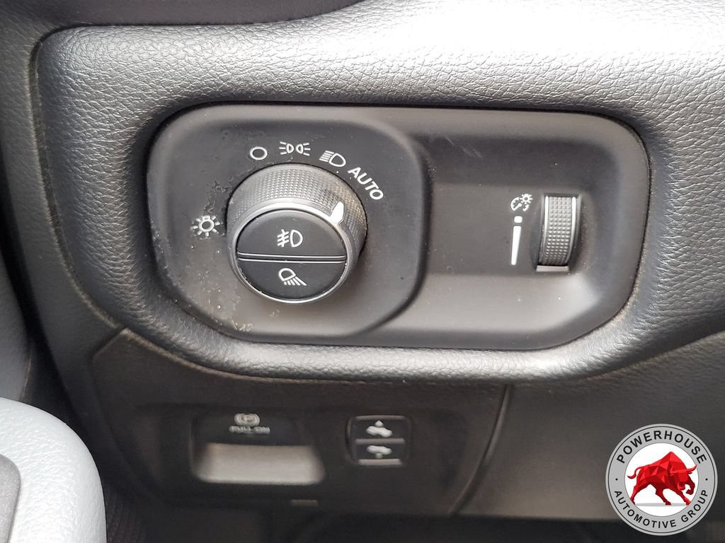 Used 2022 RAM 1500 Big Horn RWD image 26