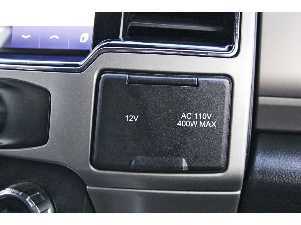Certified 2022 Ford F250 Lariat w/ Tremor Off-Road Package AWD/4WD image 31