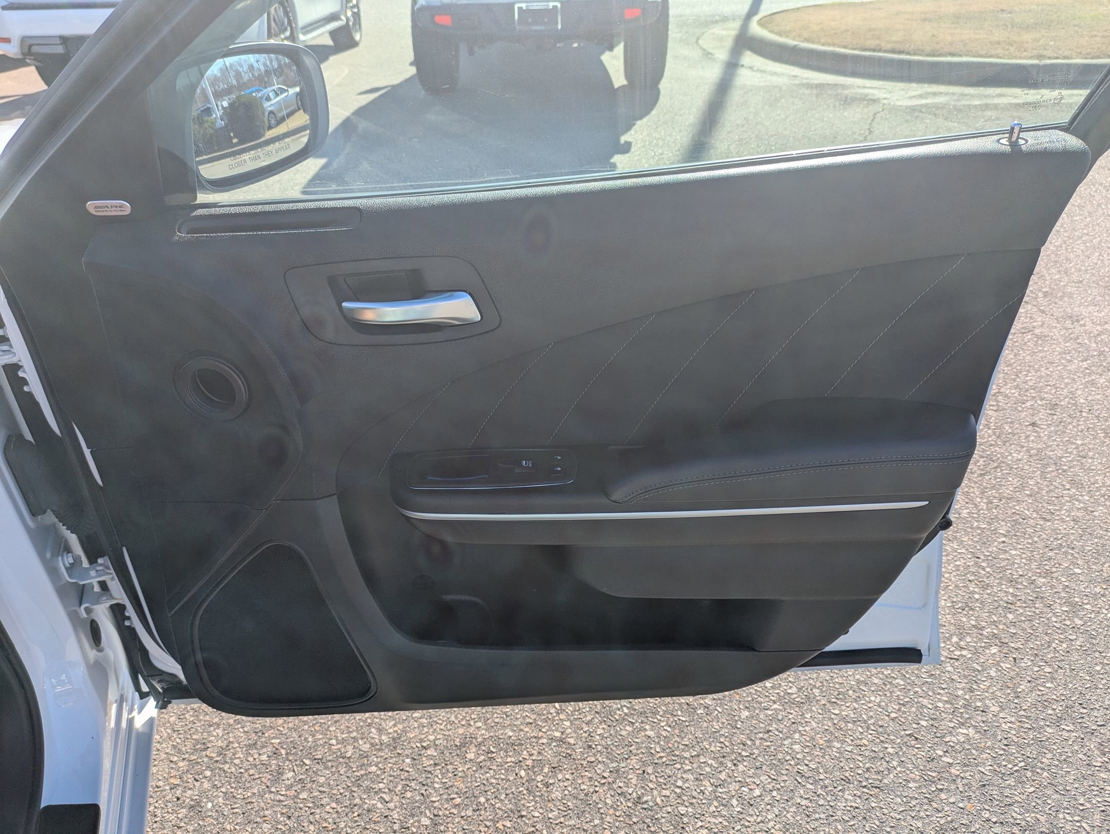 Used 2023 Dodge Charger SXT image 30