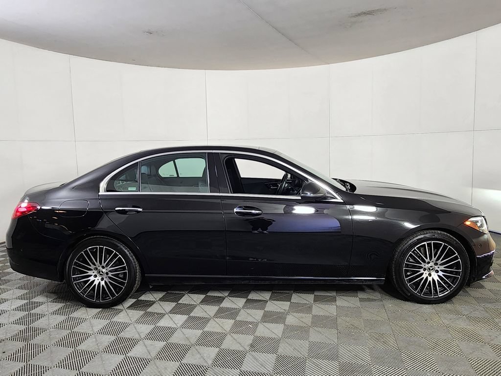 Used 2025 Mercedes-Benz C 300 4MATIC Sedan image 8