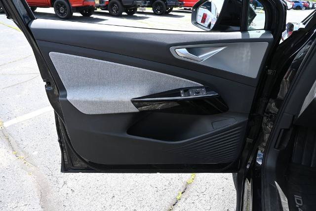 Used 2023 Volkswagen ID.4 Pro AWD/4WD image 18