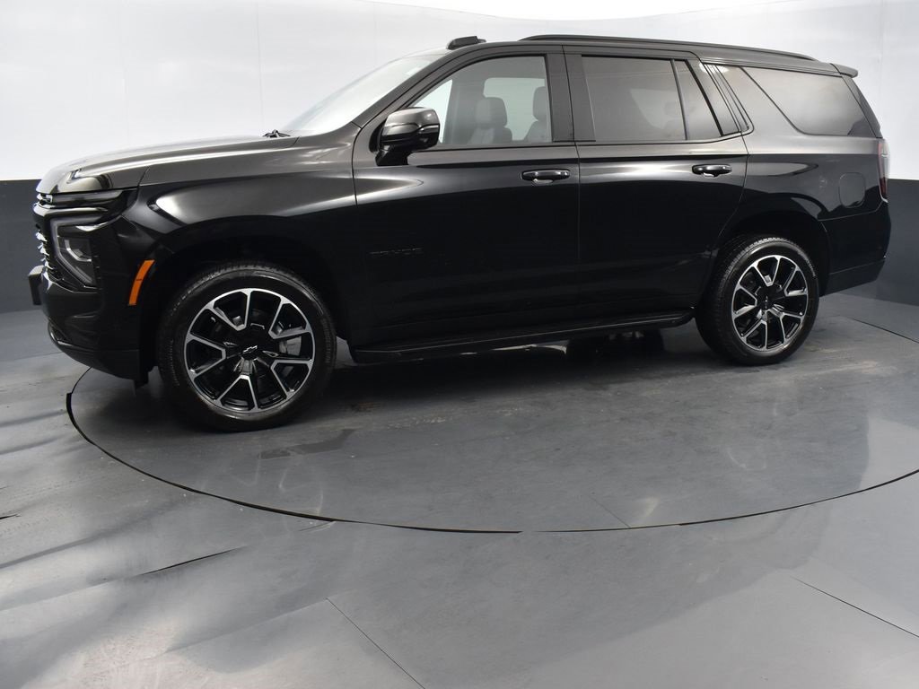 Used 2025 Chevrolet Tahoe RST w/ Comfort Package image 18