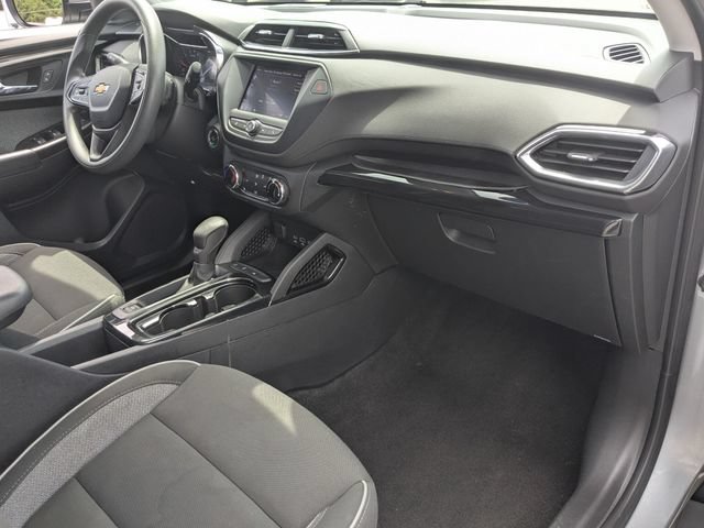 Used 2023 Chevrolet TrailBlazer LT FWD image 26