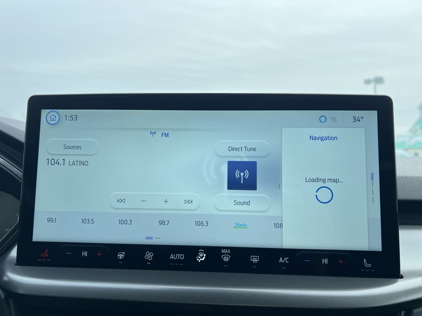 Certified 2025 Ford Escape SE image 18