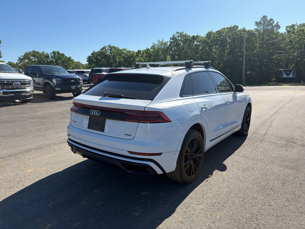 Used 2022 Audi Q8 Premium Plus AWD/4WD image 3