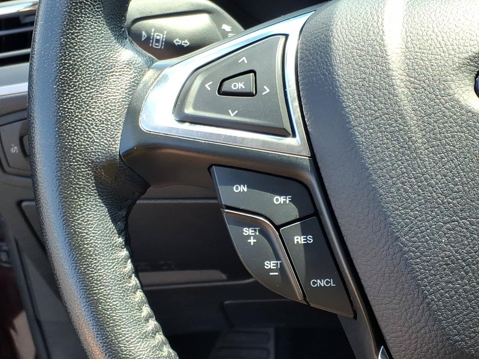 Certified 2024 Ford Edge SEL AWD/4WD image 25
