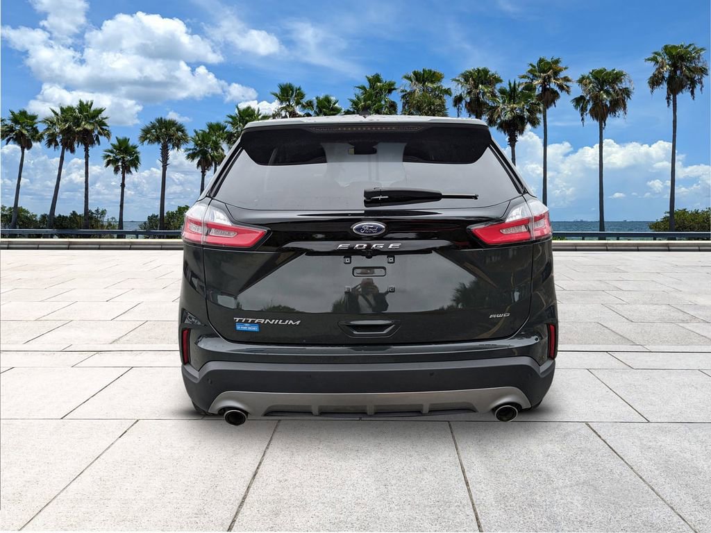 Certified 2022 Ford Edge Titanium w/ Equipment Group 301A image 8