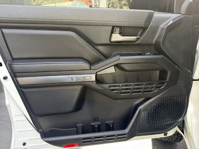 Used 2025 Toyota Tacoma TRD Off-Road image 18