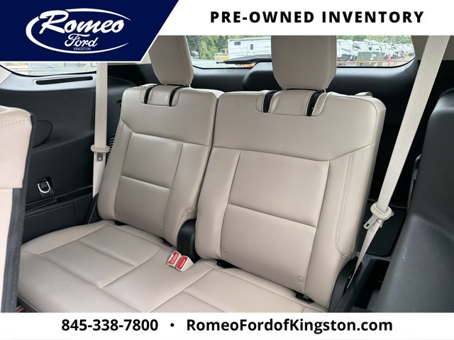 Certified 2023 Ford Explorer XLT w/ Equipment Group 202A AWD/4WD image 31
